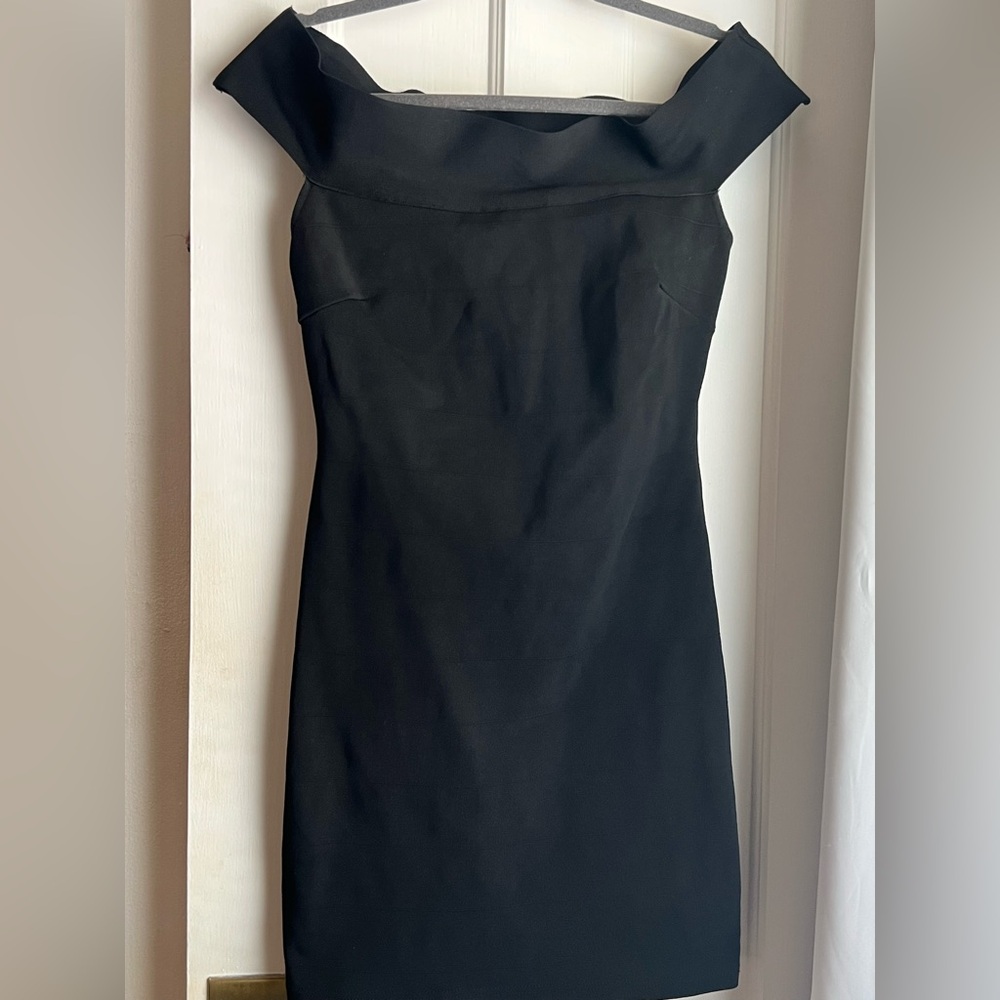 Discovery Black Strapless Dress